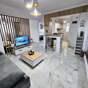 Apartment Acvi Lux - Center By Seafront, Thessaloniki